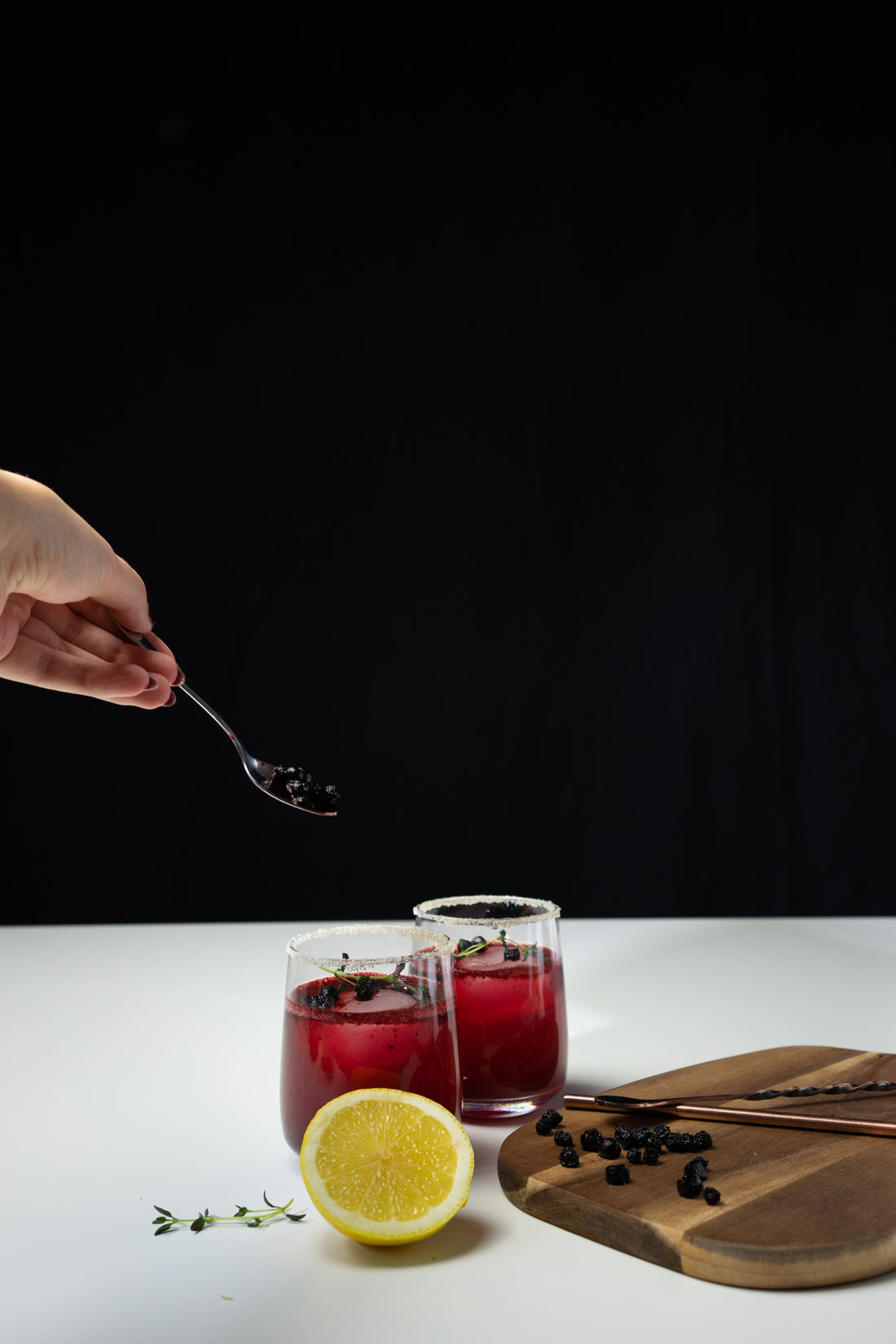 Blueberry Thyme Cocktailrezept | Old Soggy Spiced Bourbon