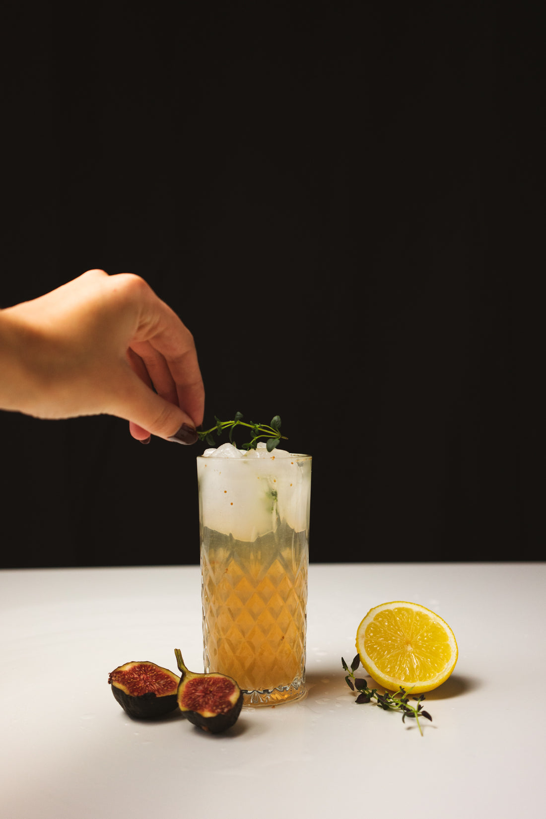 Dreams of Fig and Thyme Cocktail Rezept | Old Soggy Spiced Bourbon